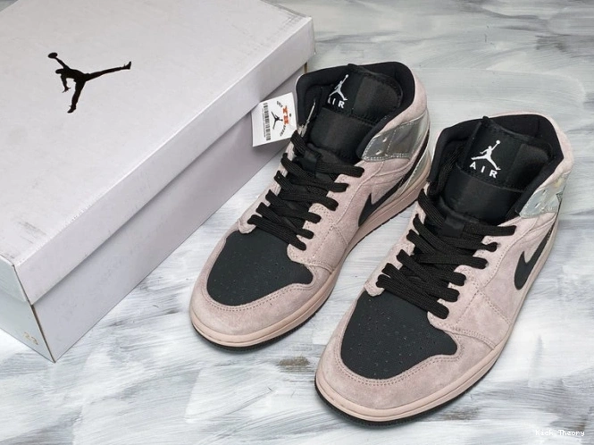 Kicked Out Shoe Store (W) 1 Dirty Mid BQ6472-602 Air Jordan Iridescent Powder 0821
